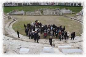 Διδακτική επίσκεψη Γ' τάξης στο Αρχαίο Θέατρο Λάρισας, το Φρούριο και την σκεπαστή αγορά Μπεζεστένι